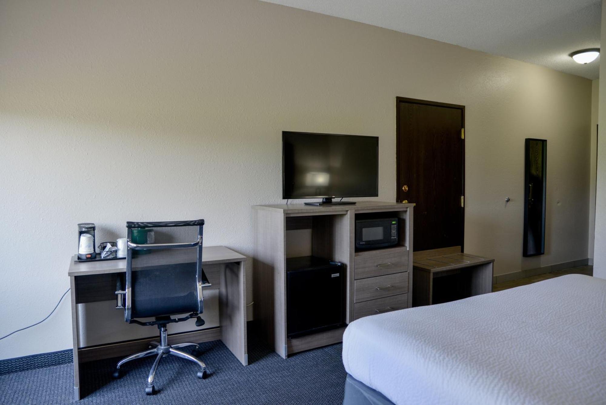 Baymont By Wyndham O'Fallon St. Louis Area Exterior photo