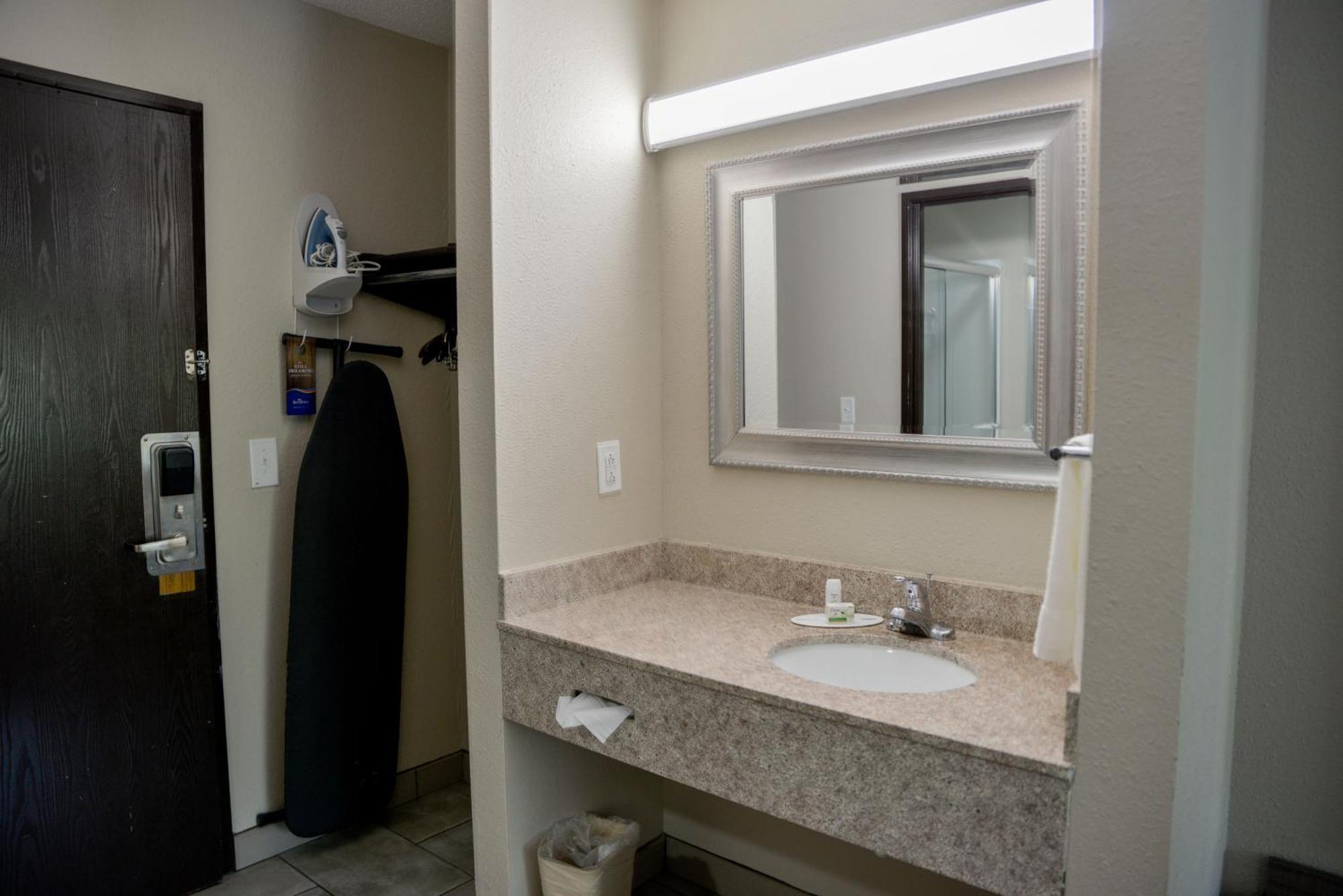 Baymont By Wyndham O'Fallon St. Louis Area Exterior photo